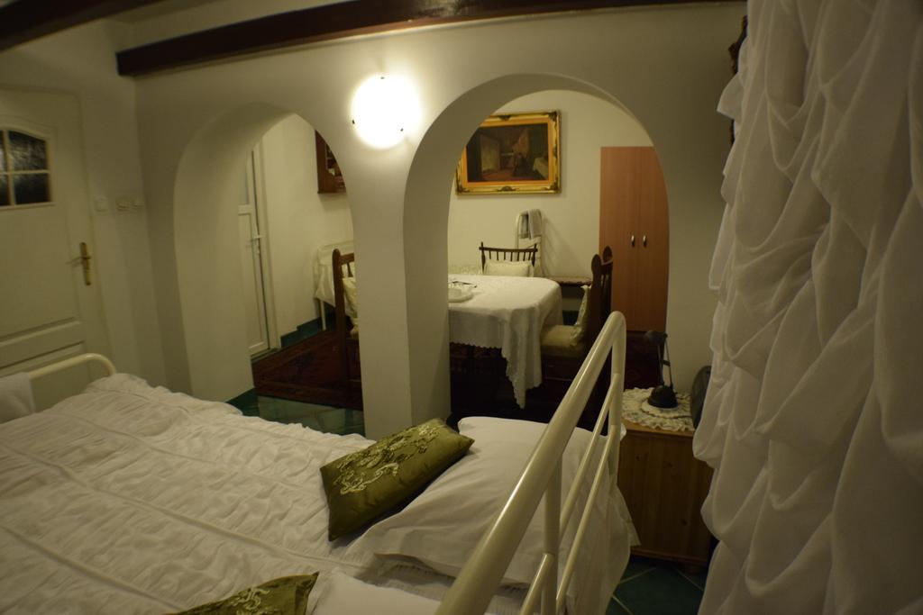 Piaseczno Willa Staropolska Exterior foto